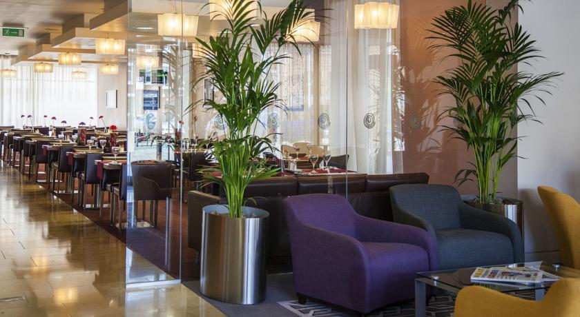 Maldron Hotel Smithfield Dublin City Екстериор снимка
