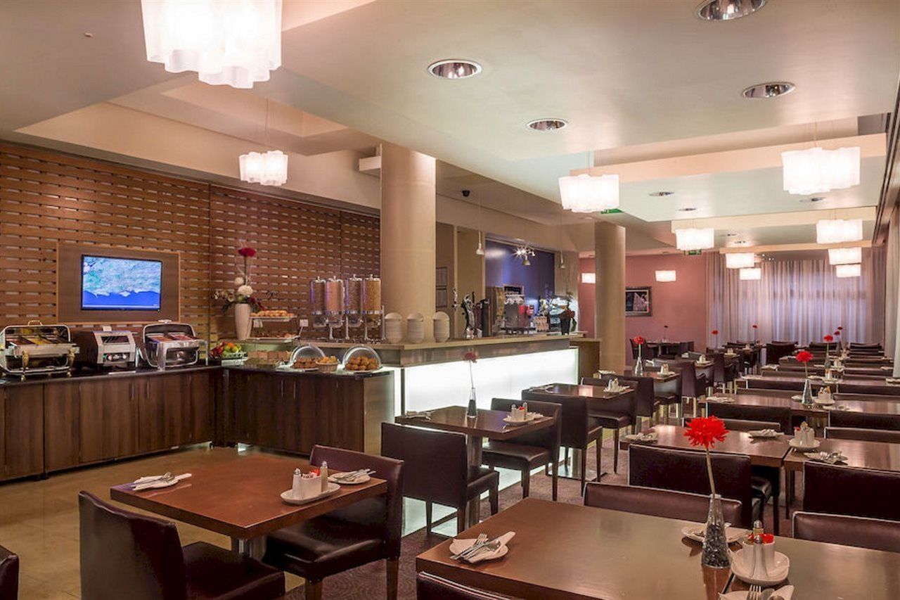 Maldron Hotel Smithfield Dublin City Екстериор снимка